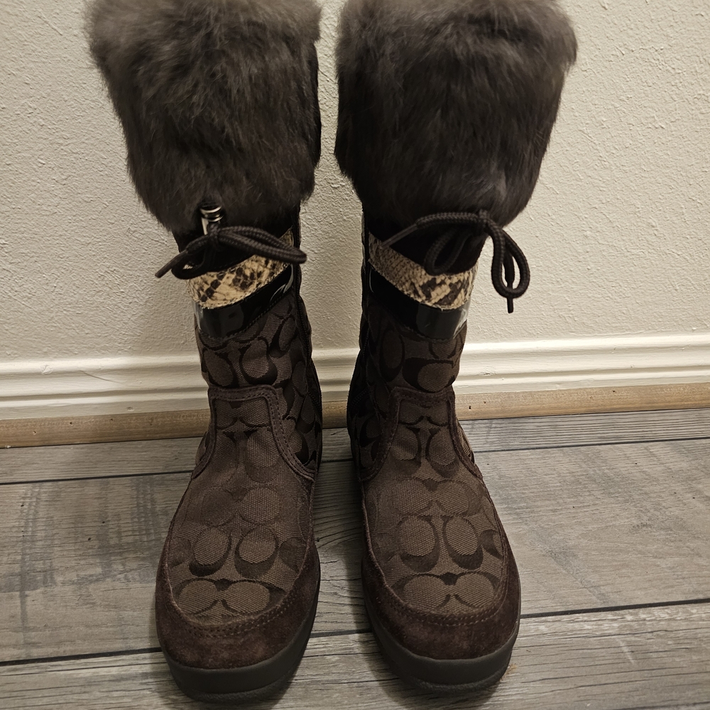 Coach Brown Logo Patterned Boots with Rabbit Fur Trim